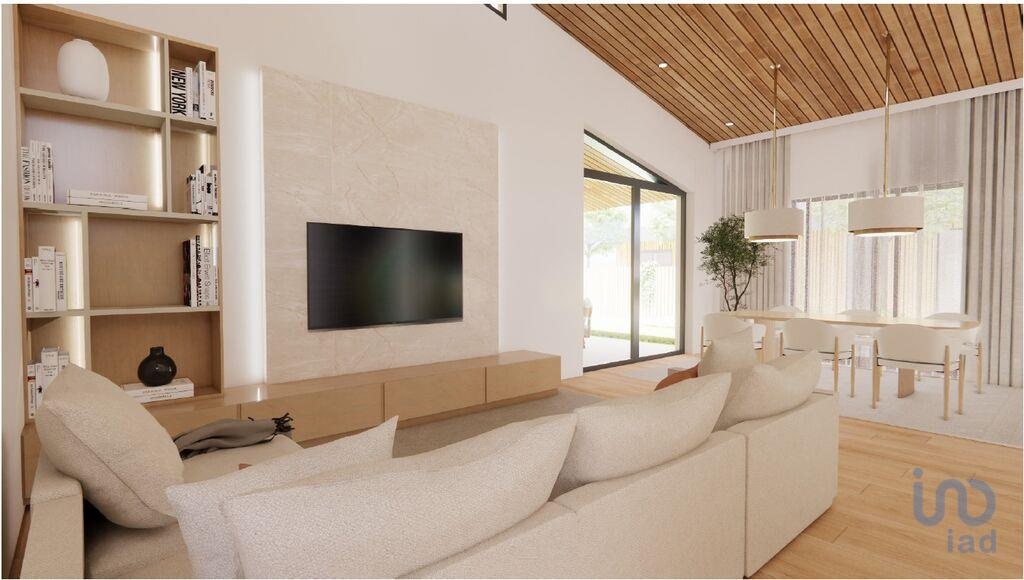House in Torres Vedras - view 1