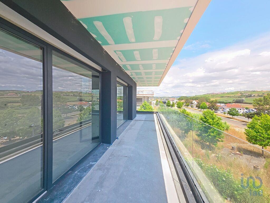 Apartment in Torres Vedras - view 1