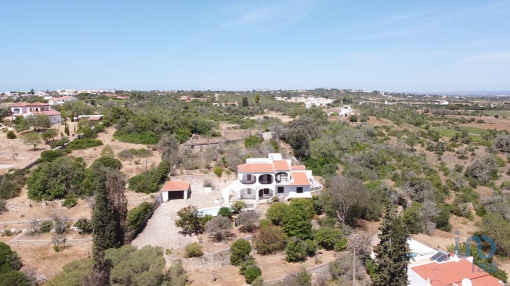 House in Lagoa - view 1
