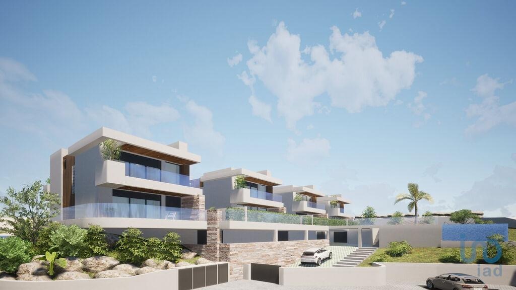 House in Mafra - view 1