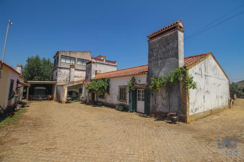 House in Montemor-o-Novo - view 1