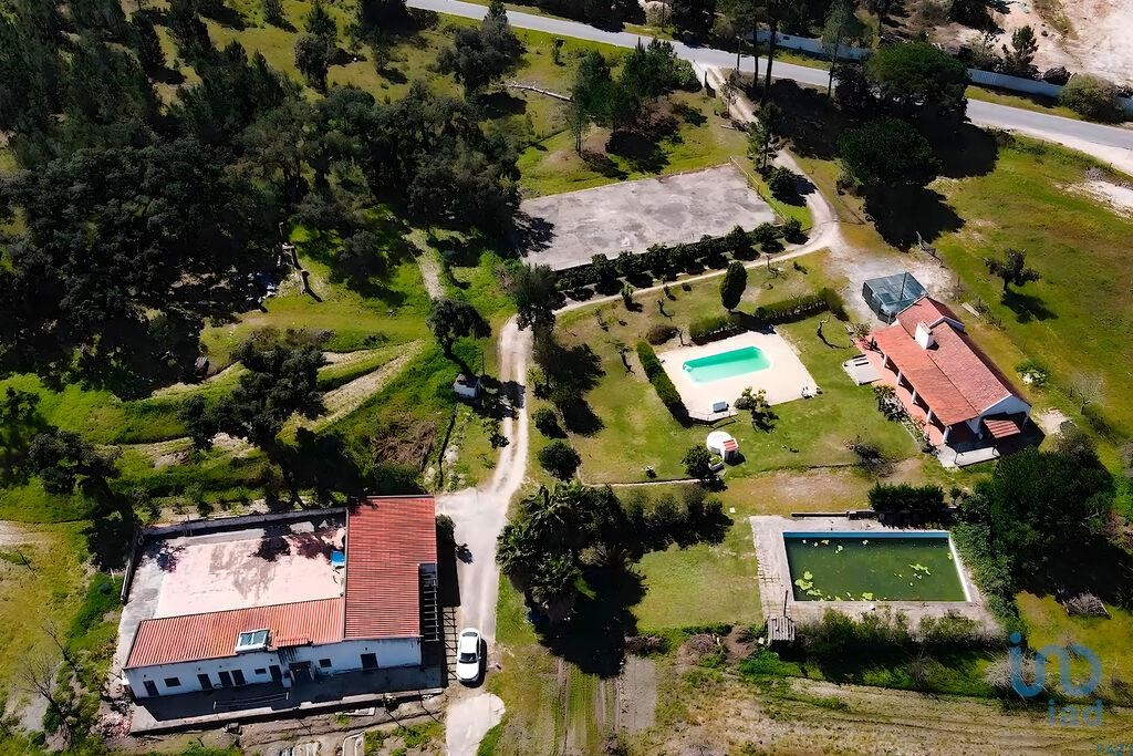 House in Montemor-O-Novo - view 1