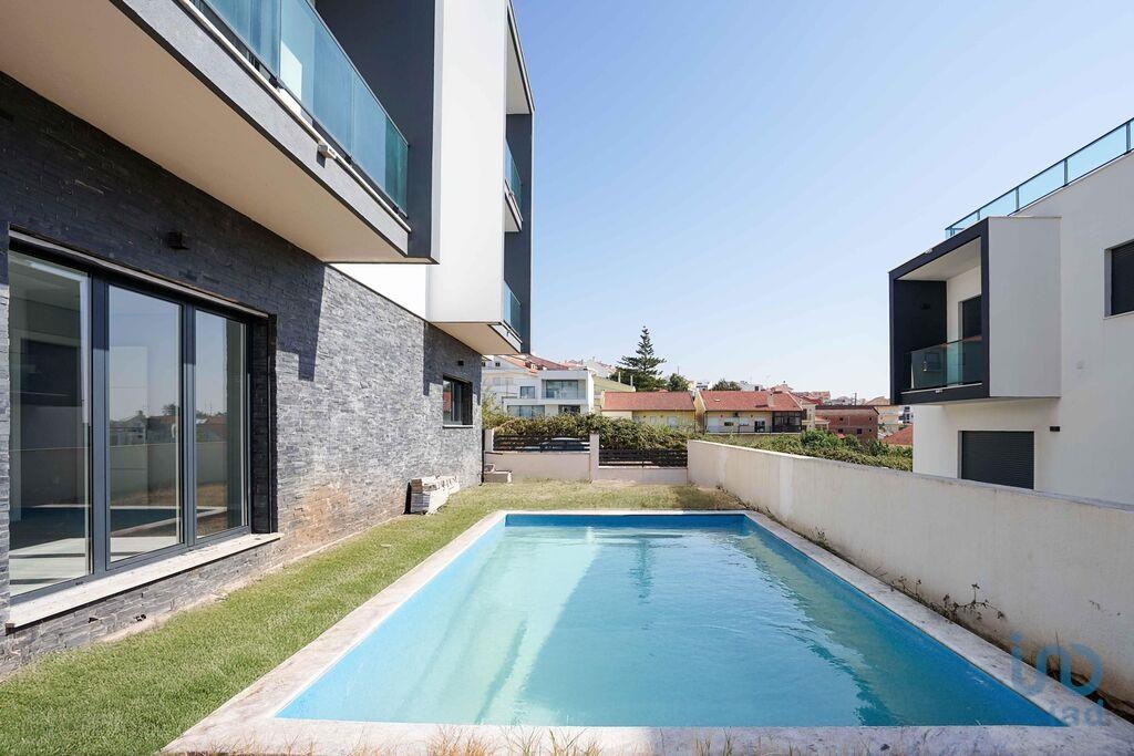 House in Famoes - view 1