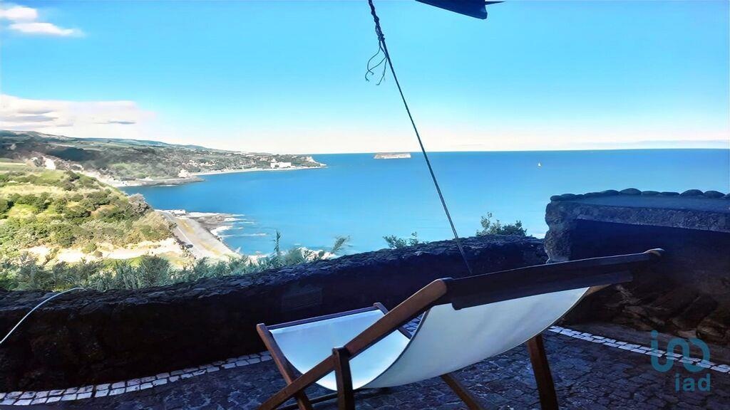 Land in Lagoa - view 1