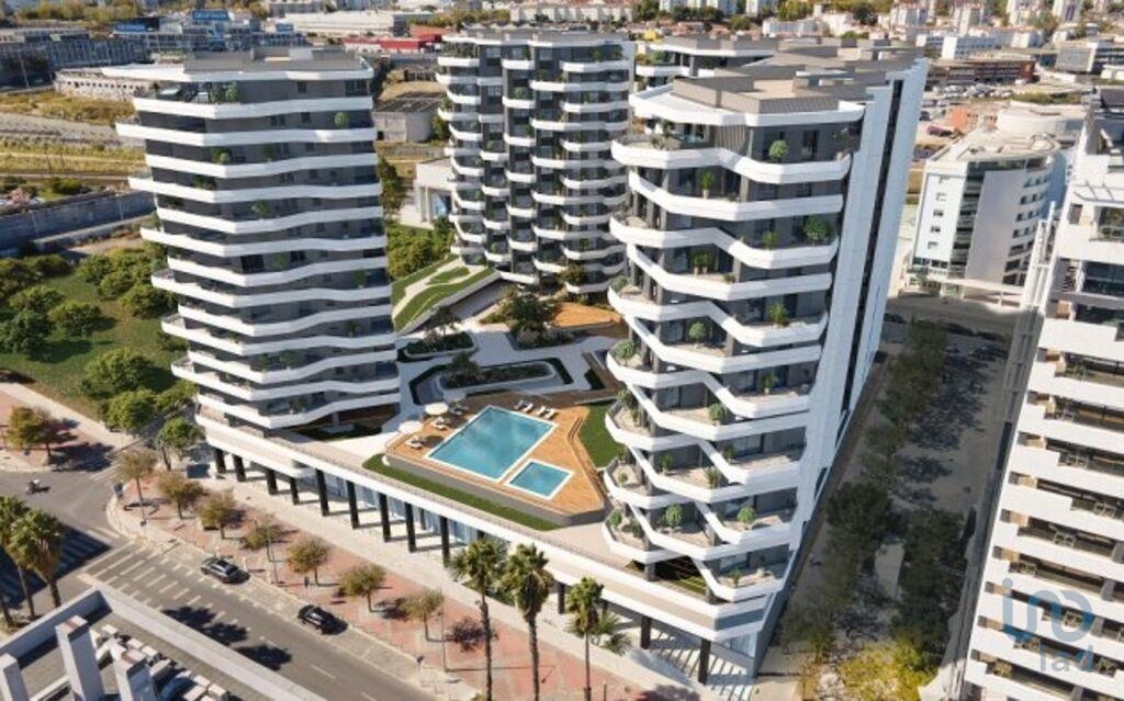 Apartment in Lisbon - view 1