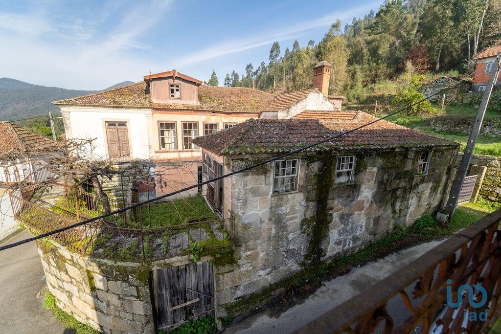 House in Sao Pedro do Sul - view 1