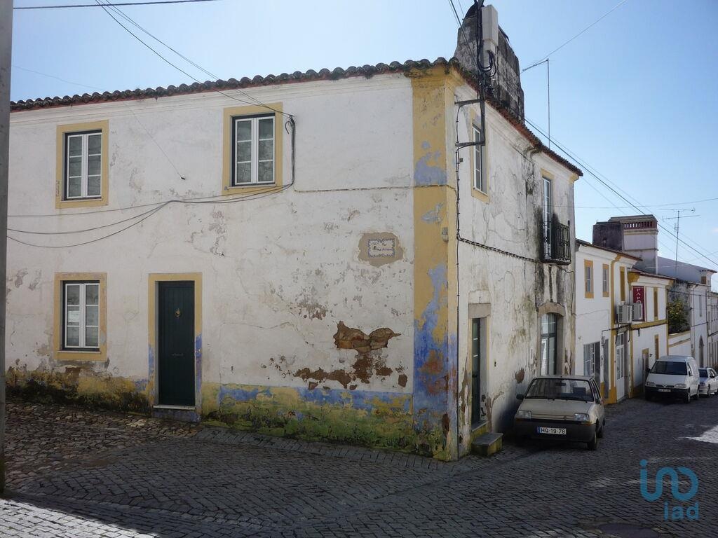 House in Fronteira - view 1