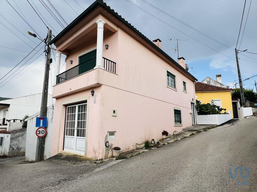 House in Leiria - view 1