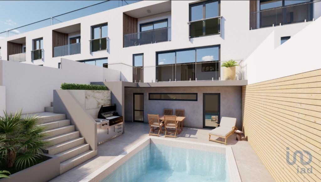 House in Lagoa - view 1