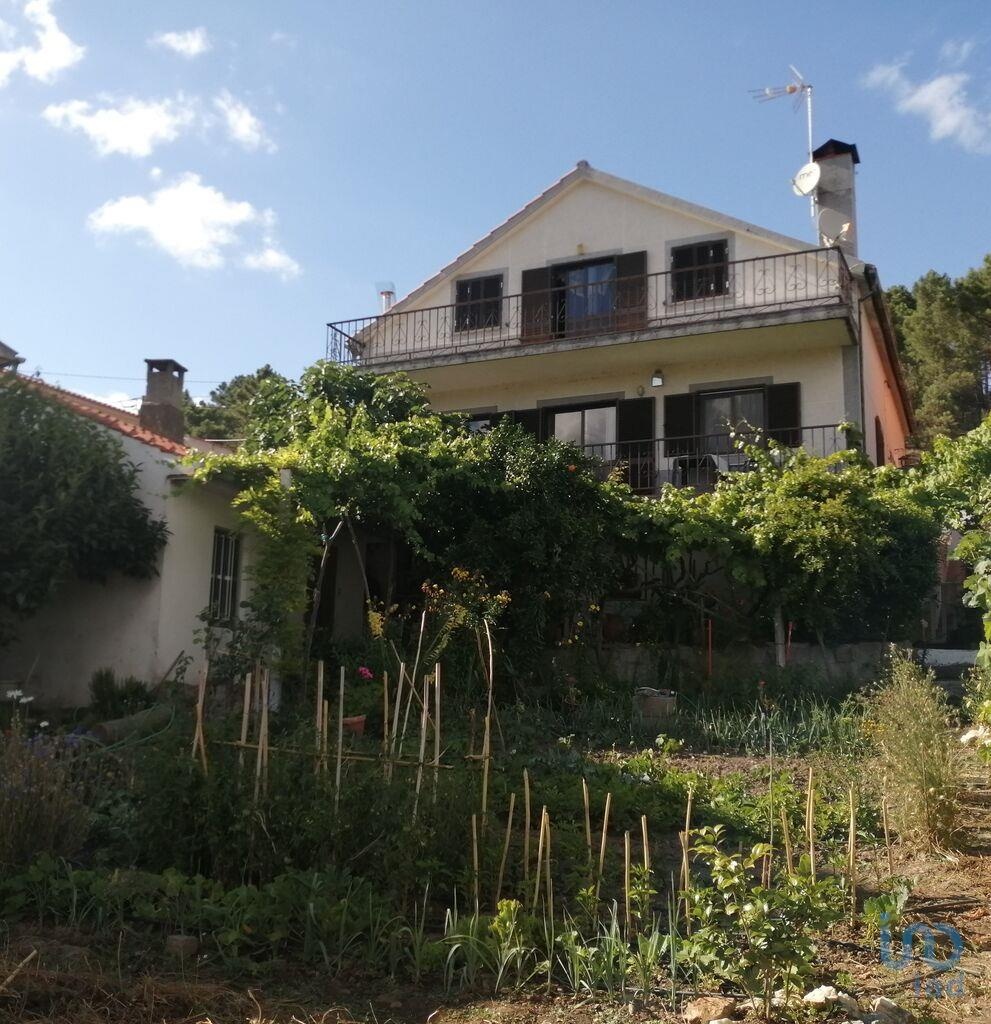 House in Mogadouro - view 1