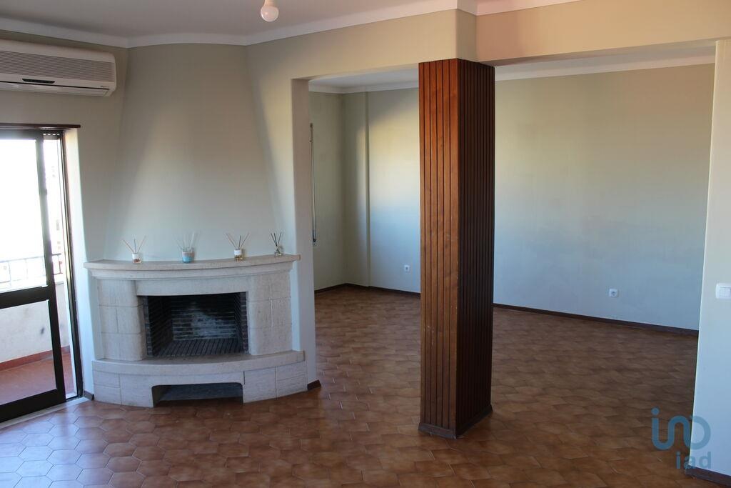 Apartment in Caldas da Rainha - view 1