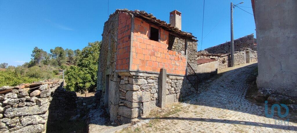 House in Penedono - view 1