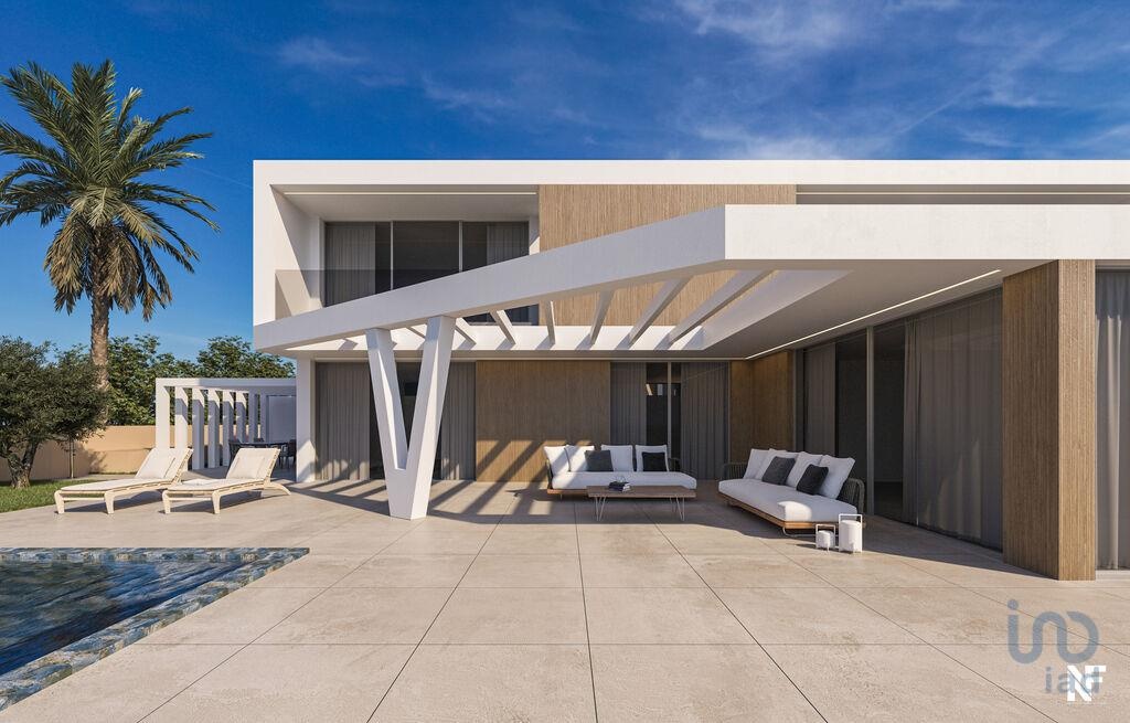 House in Santa Cruz - view 1