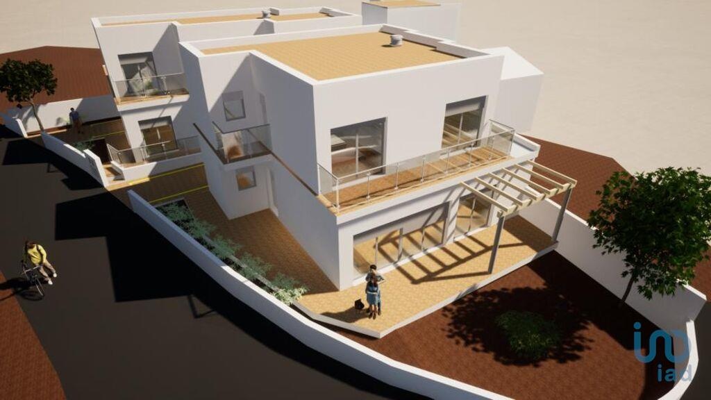 House in Torres Vedras - view 1