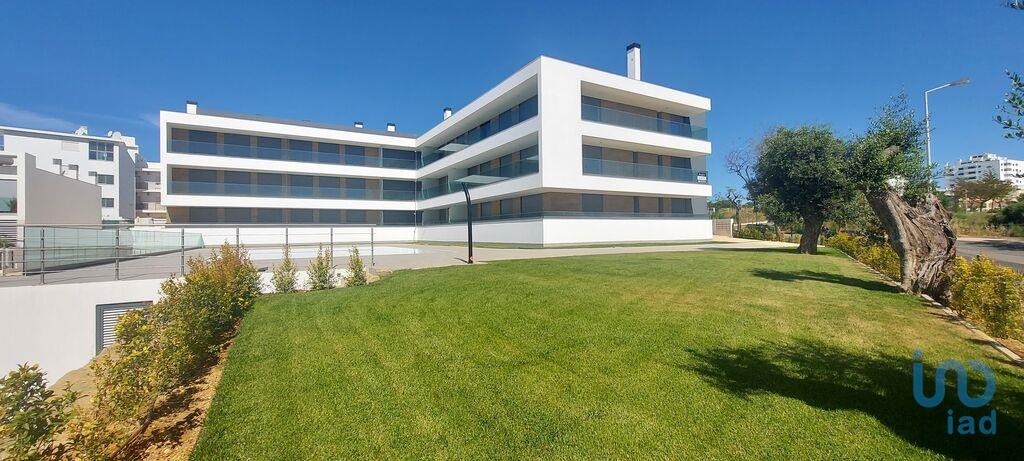 Apartment in Correeira - view 1