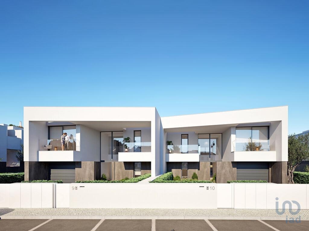 House in Lagos - view 1