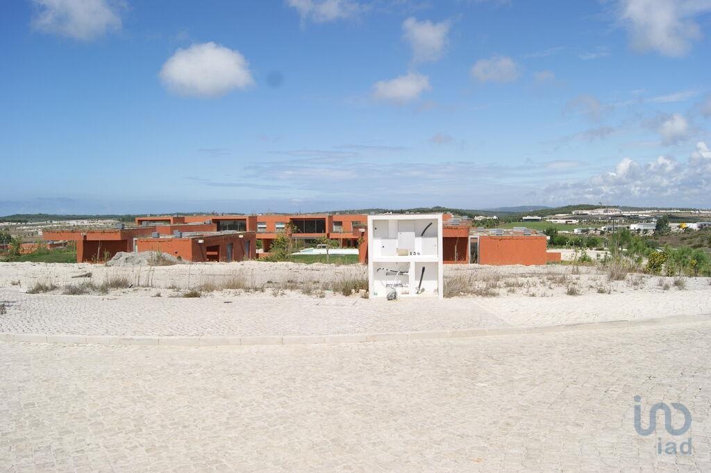 Land in Obidos - view 1