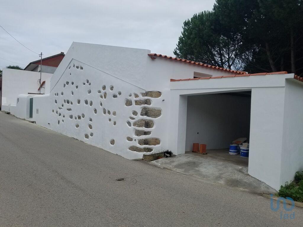 House in Lourinha - view 1