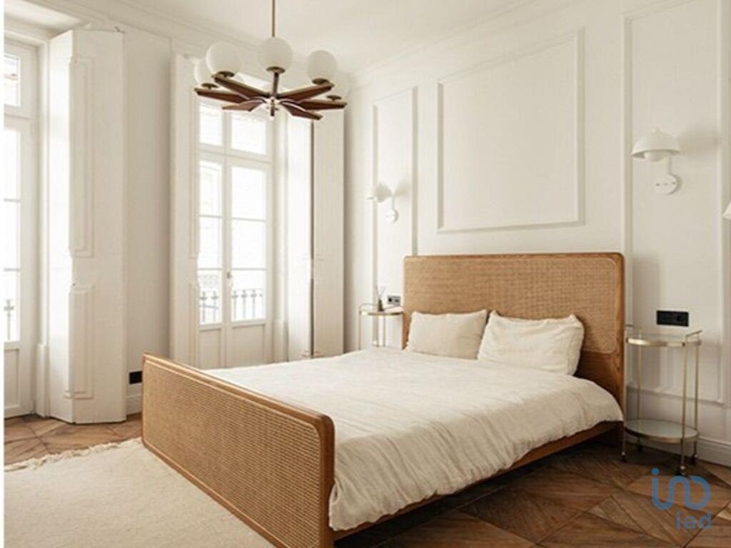 Apartment in Lisbon - view 1