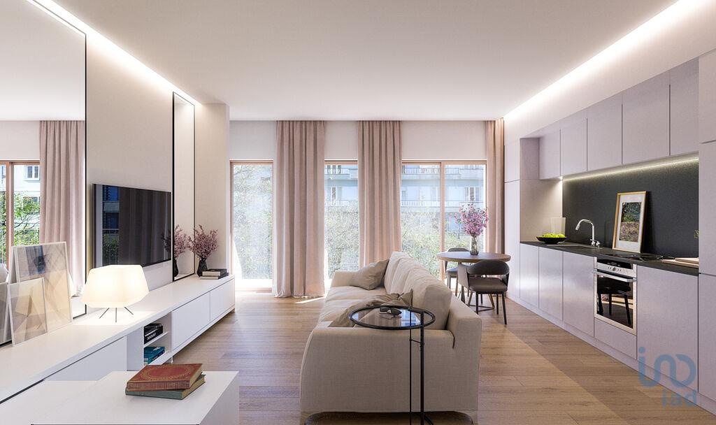 Apartment in Lisbon - view 1