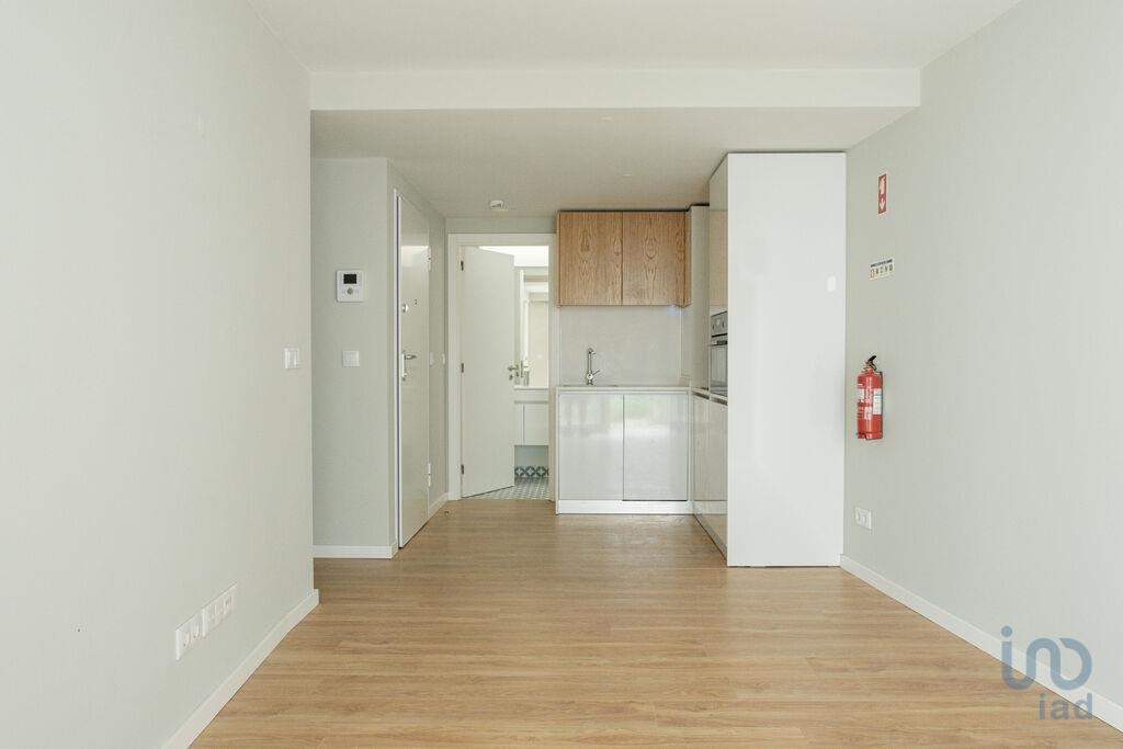 Apartment in Lisbon - view 1