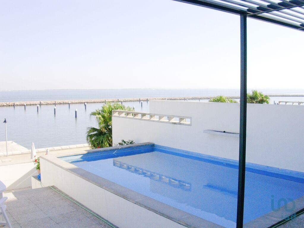 Apartment in Lisbon - view 1