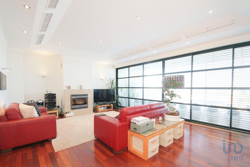 Apartment in Lisbon - view 1