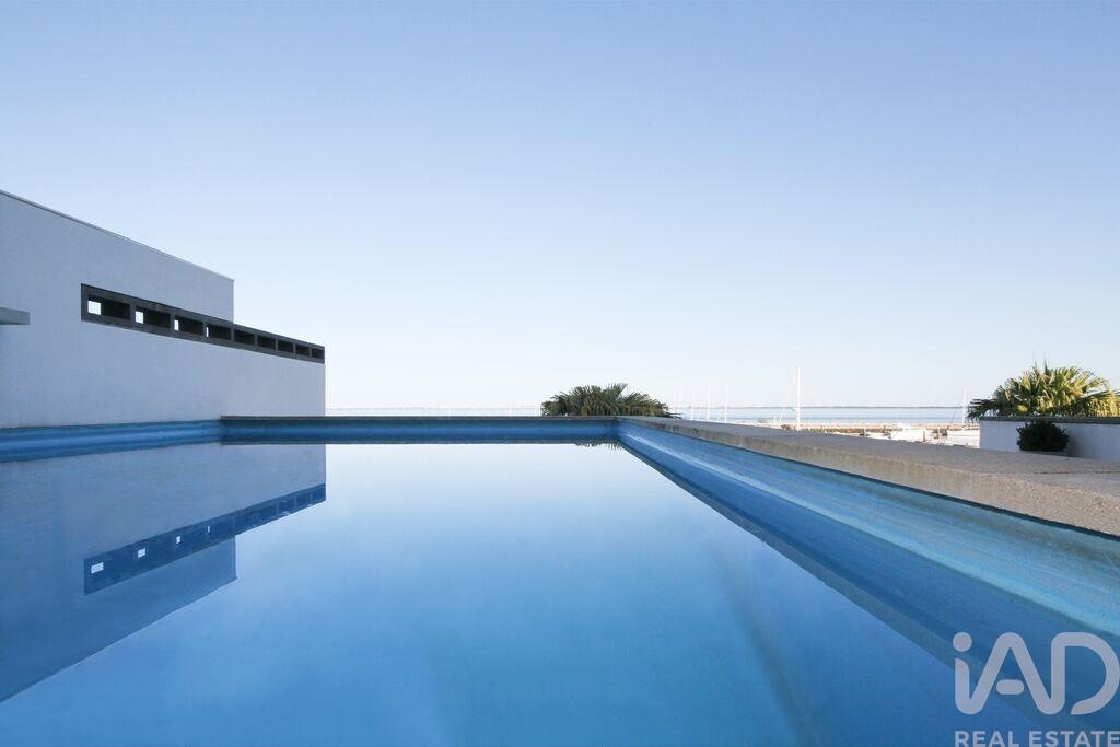 Apartment in Olivais - view 1