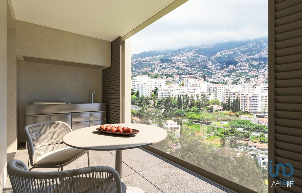 Apartment in Funchal - view 1