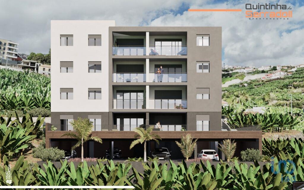 Apartment in Estreito de Camara de Lobos - view 1
