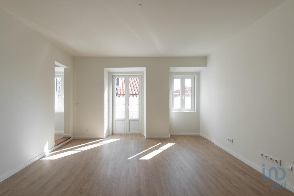Apartment in Lisbon - view 1