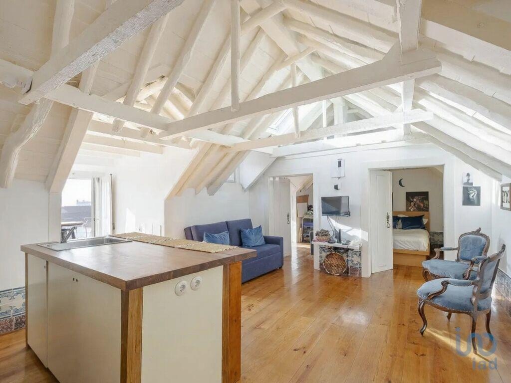 Apartment in Lisbon - view 1
