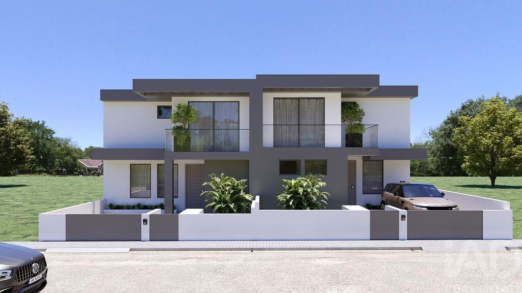 House in Estombar - view 1