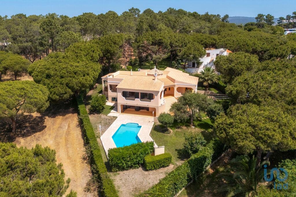 House in Loule - view 1