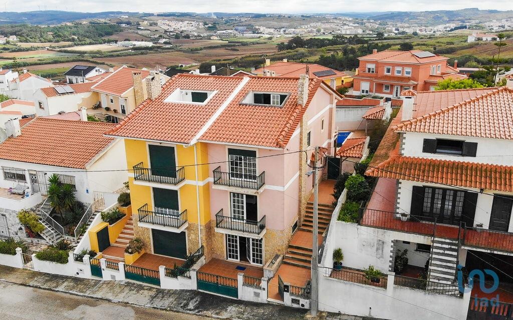 House in Lourinha - view 1