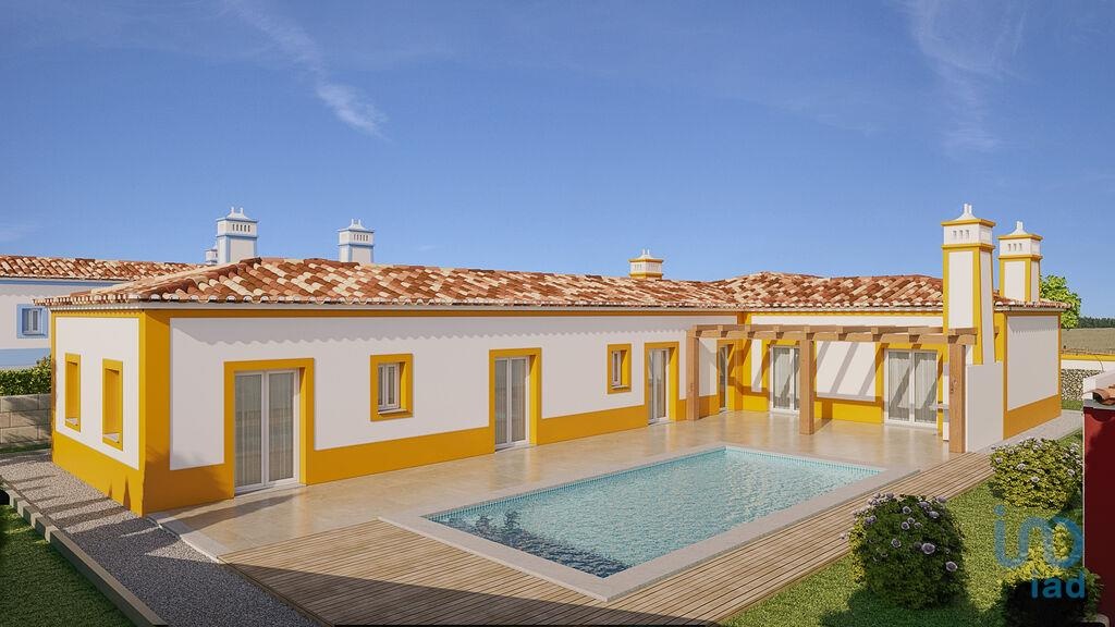 House in Caldas da Rainha - view 1