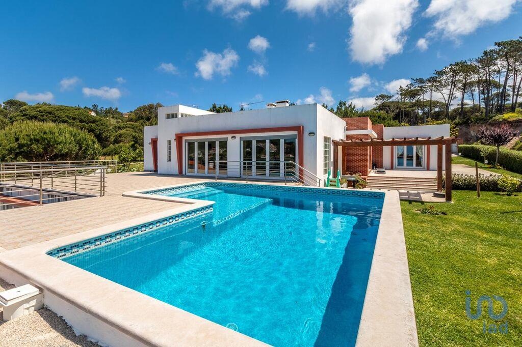 House in Caldas da Rainha - view 1