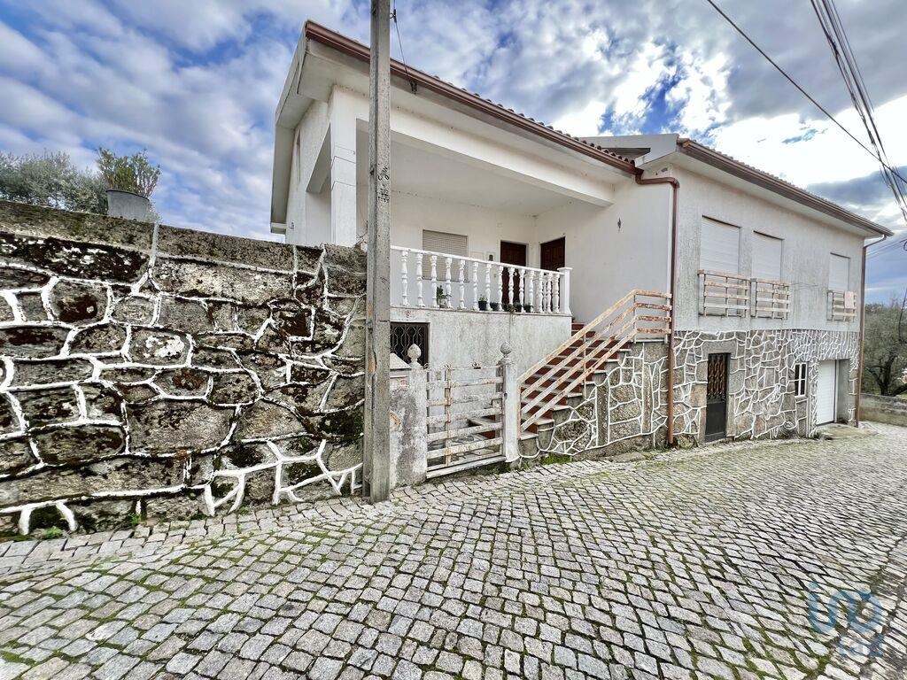 House in Mangualde - view 1