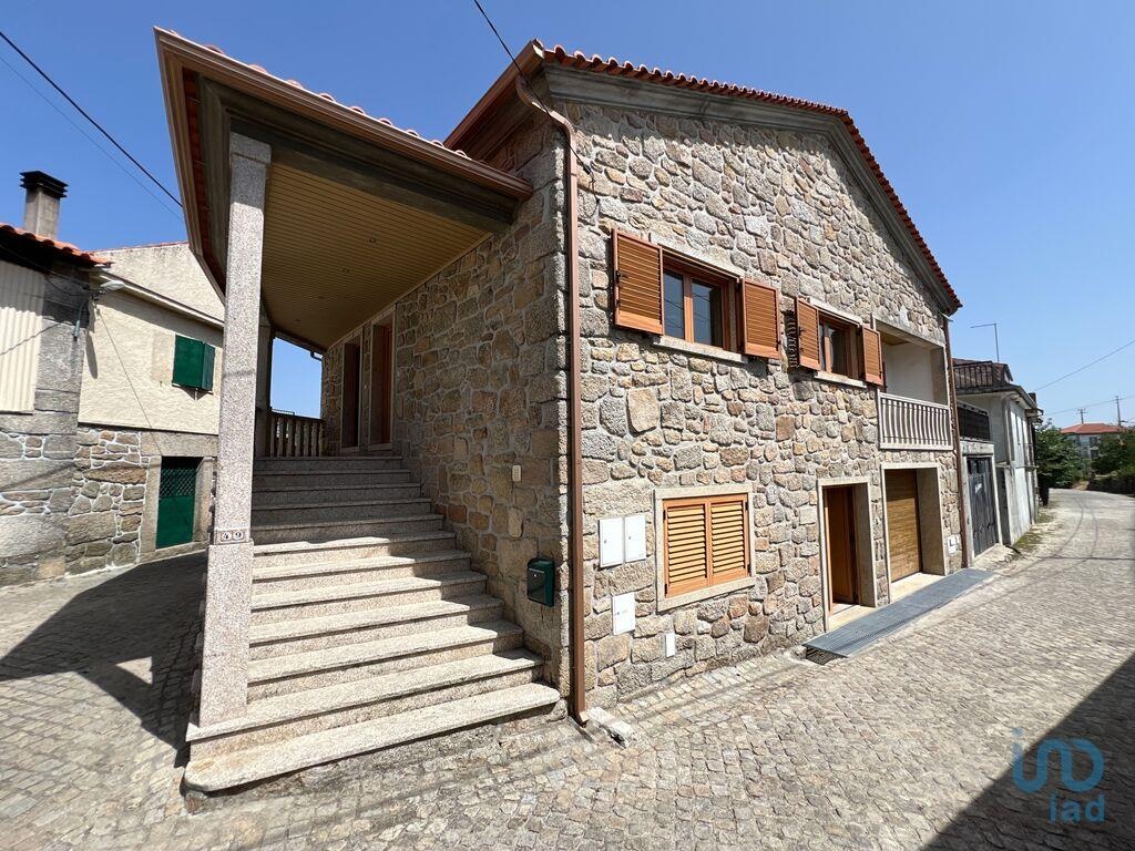 House in Sernancelhe - view 1