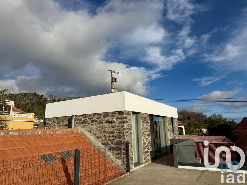 House in Faja da Ovelha - view 1