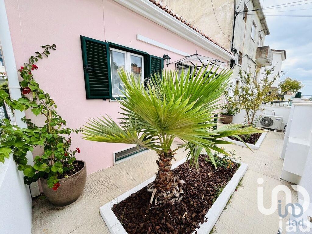 House in Setubal - view 1