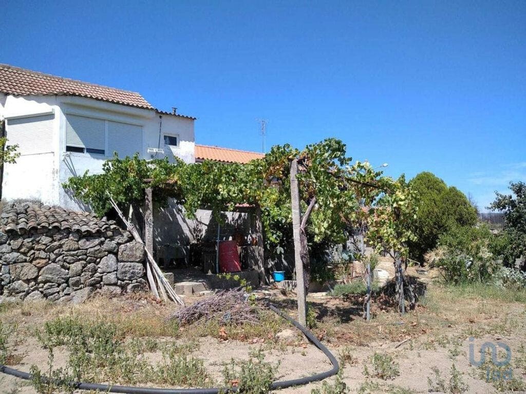 House in Guarda - view 1