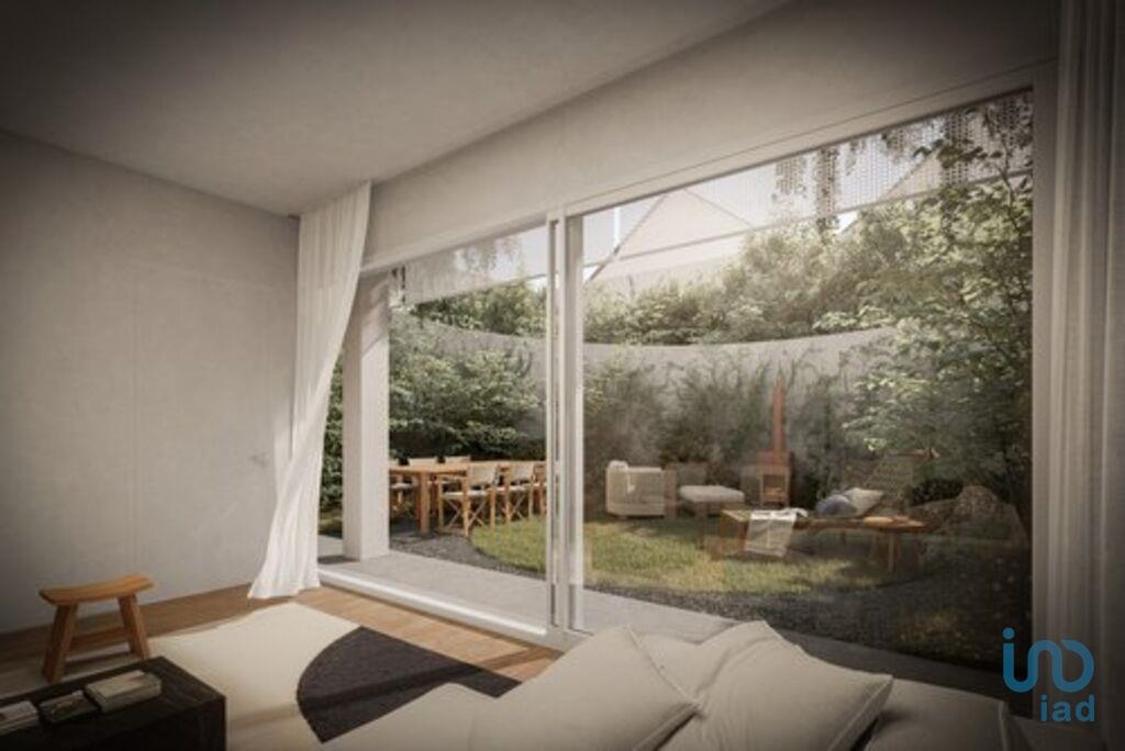 Apartment in Lisbon - view 1