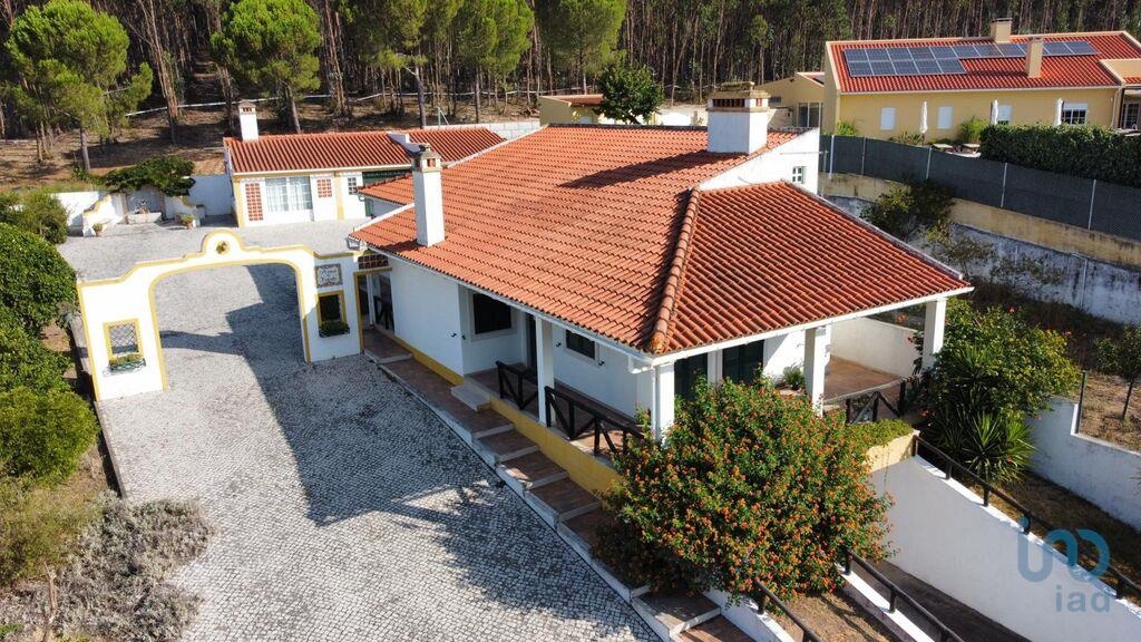 House in Santarem - view 1