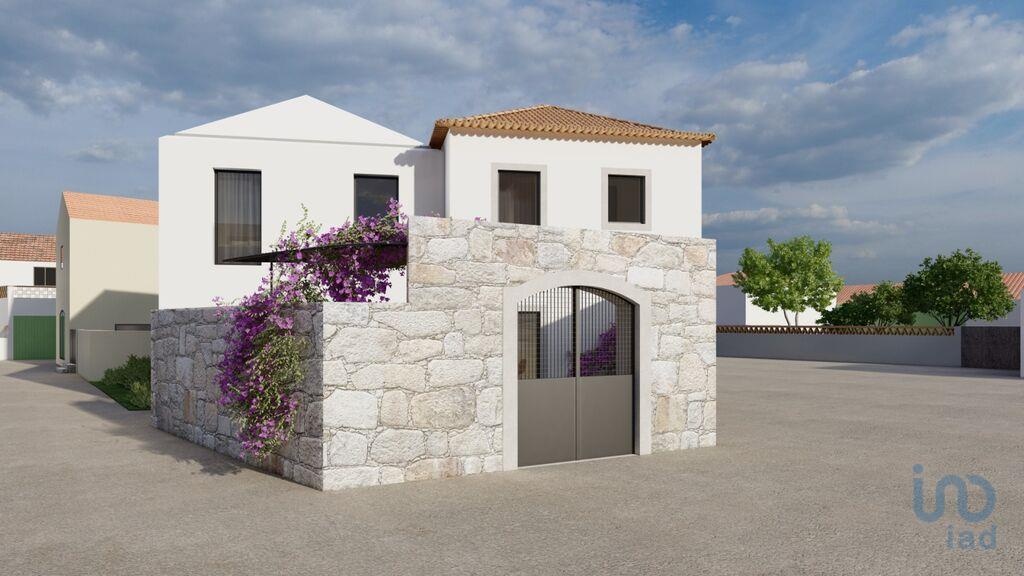 House in Penela - view 1