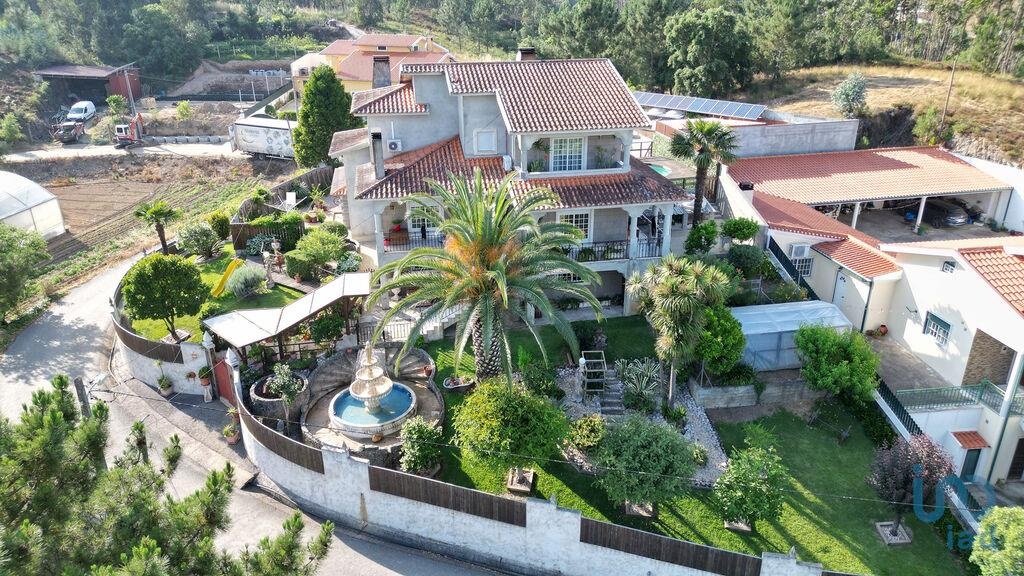 House in Miranda do Corvo - view 1