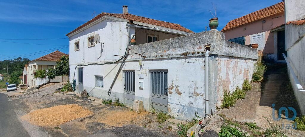 House in Rio Maior - view 1