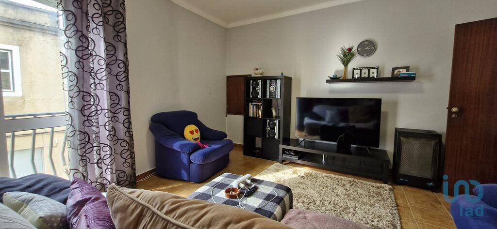 Apartment in Rio Maior - view 1
