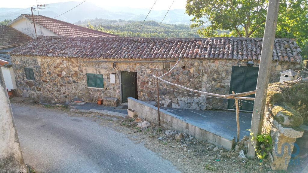 House in Penela - view 1