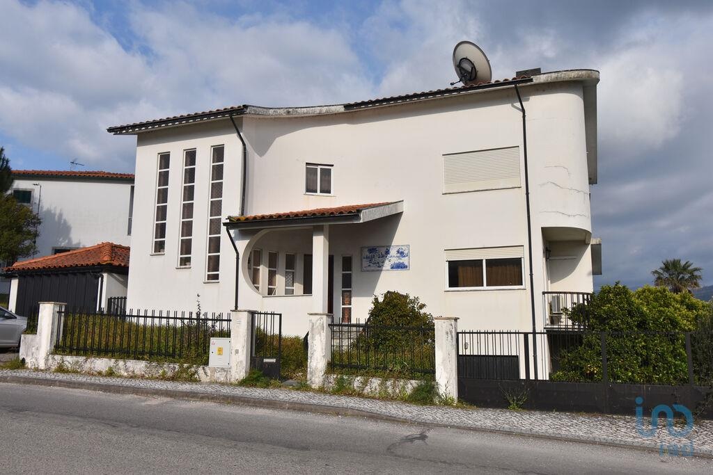 House in Miranda do Corvo - view 1